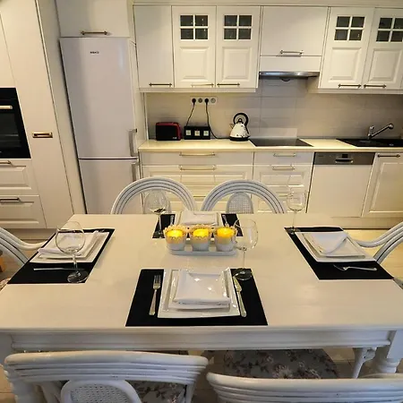 Apartment House Vilovic