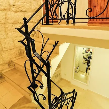 Apartment House Vilovic *